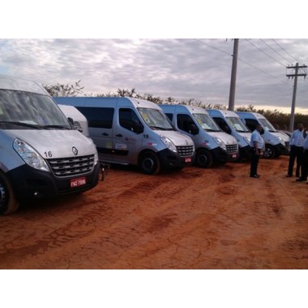 Van com Motorista para Locação na Vila Cecy Madureira - Transporte de Vans com Motoristas