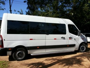 Vans para Locação Valor em Santo Antônio das Mangueiras - Alugar Van com Motorista